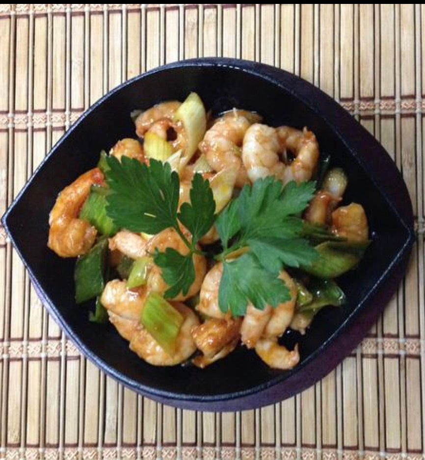 M13.GAMBAS CON PUERRO A LA PLANCHA