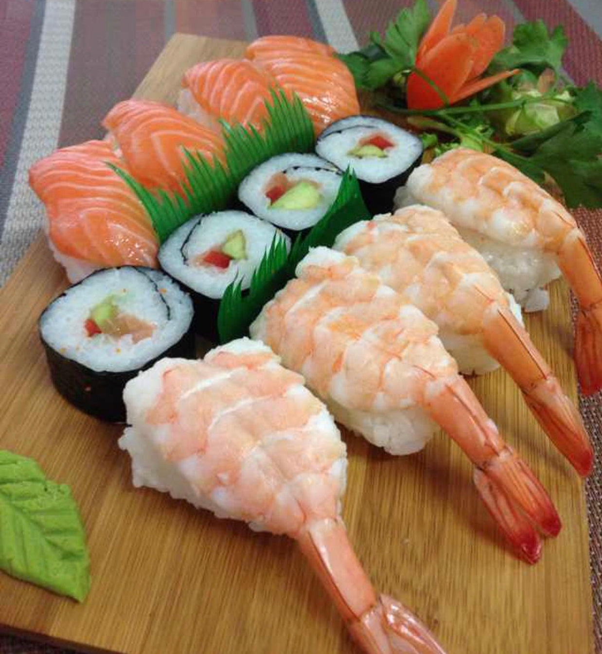 M41.SUSHI MAKI MIXTO 12U