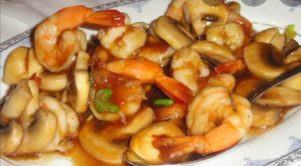 Langostinos con salsa ostras