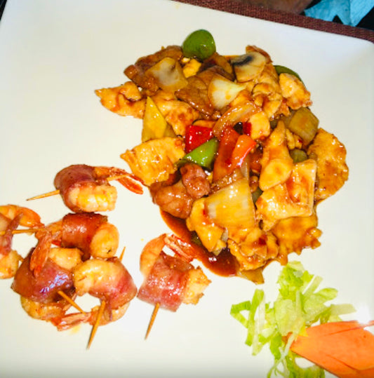 M18.TERNERA,POLLO Y GAMBAS C.BACON