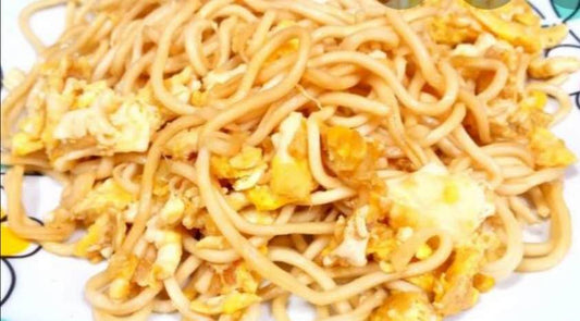 TALLARINES CON HUEVOS