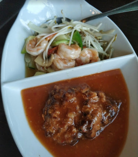 M17.CERDO asado Y GAMBAS  VERDURAS