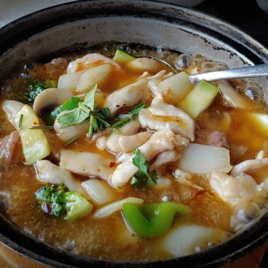 POLLO VERDURAS EN CAZUELAS